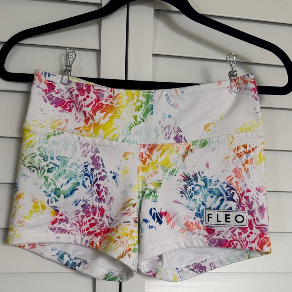 Fleo Women's Rainbow Patterned Athletic Shorts